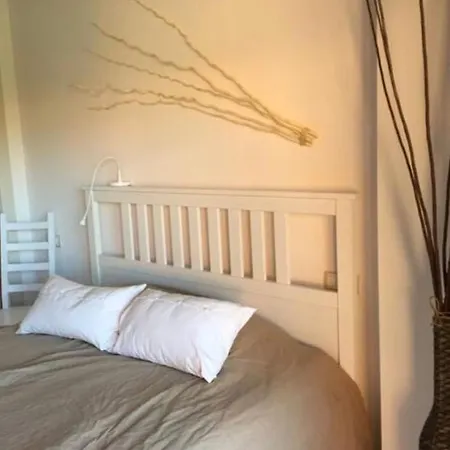 Precioso Con Jardin Y Piscina Comunitaria Apartmán