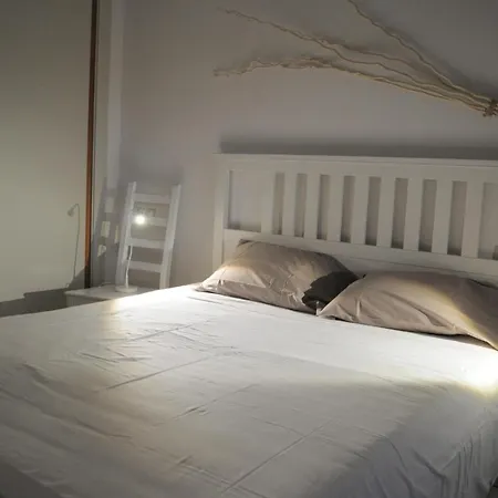 Apartmán Precioso Con Jardin Y Piscina Comunitaria Estepona